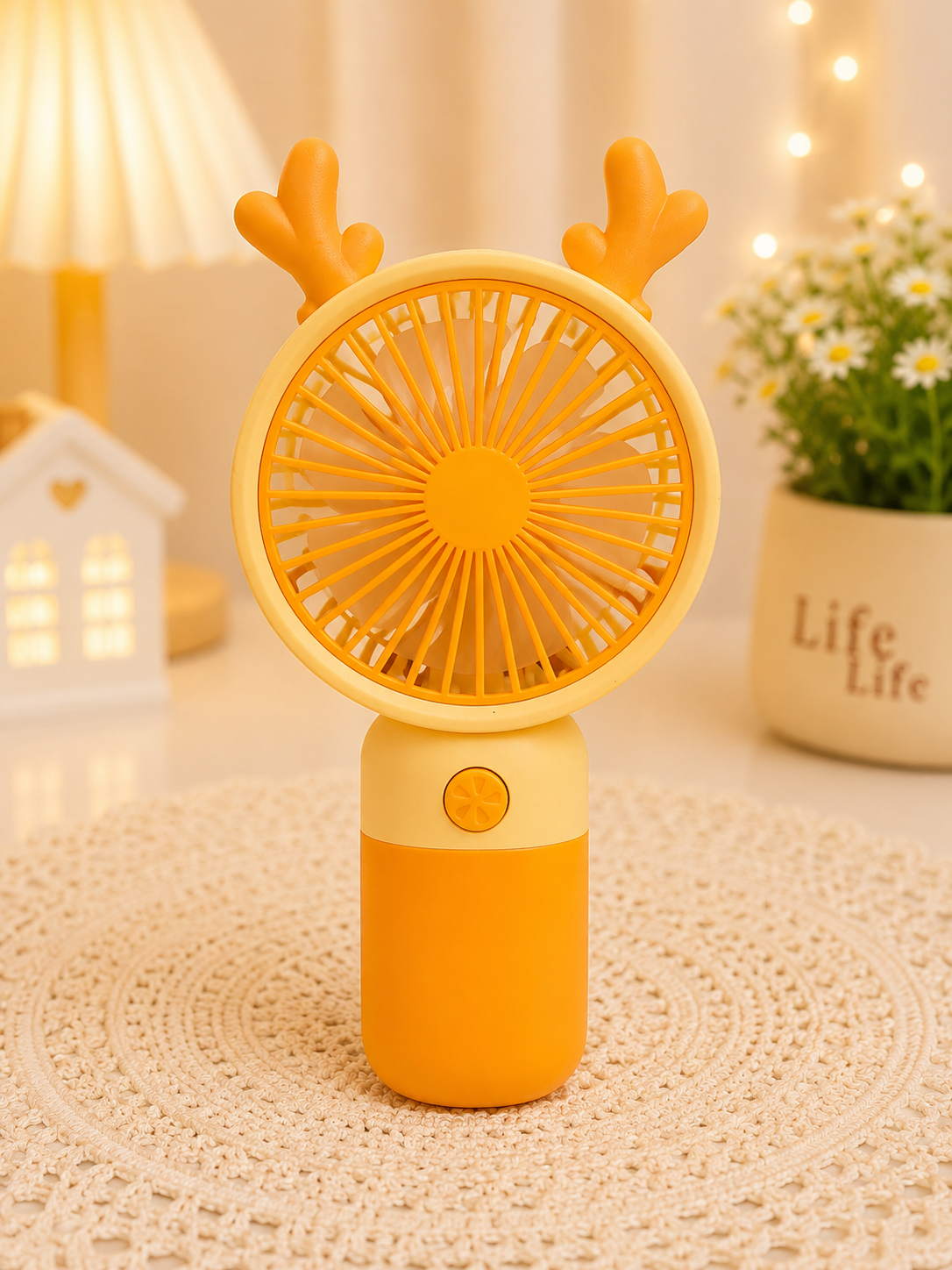 Handheld portable fan