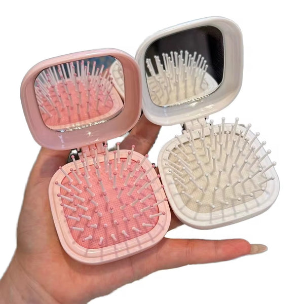Sanrio hair brush