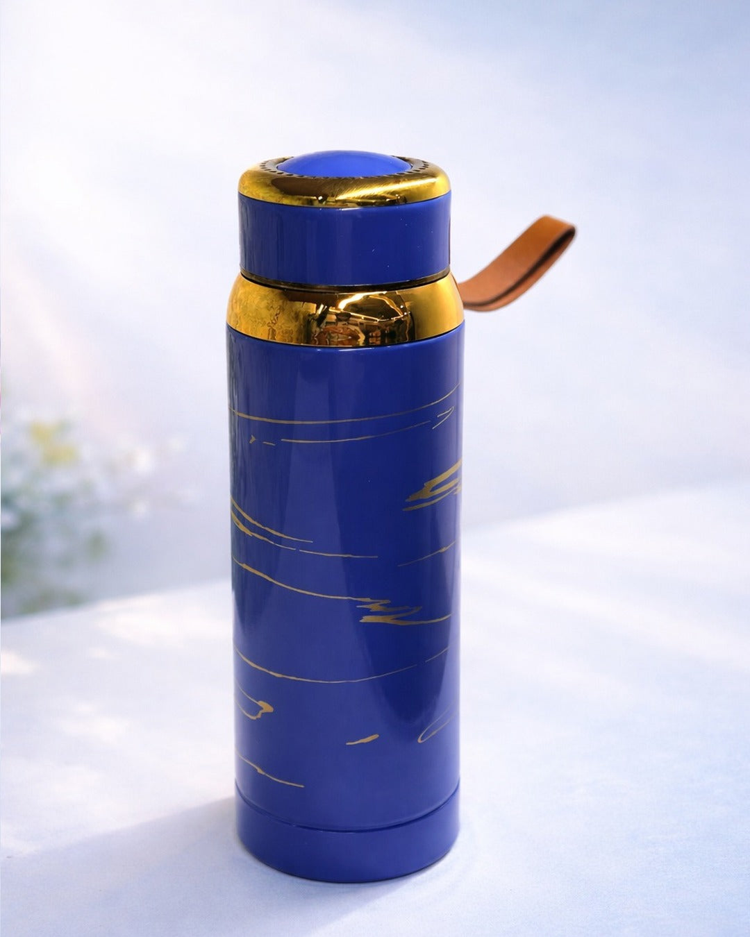 Insulated thermal bottle
