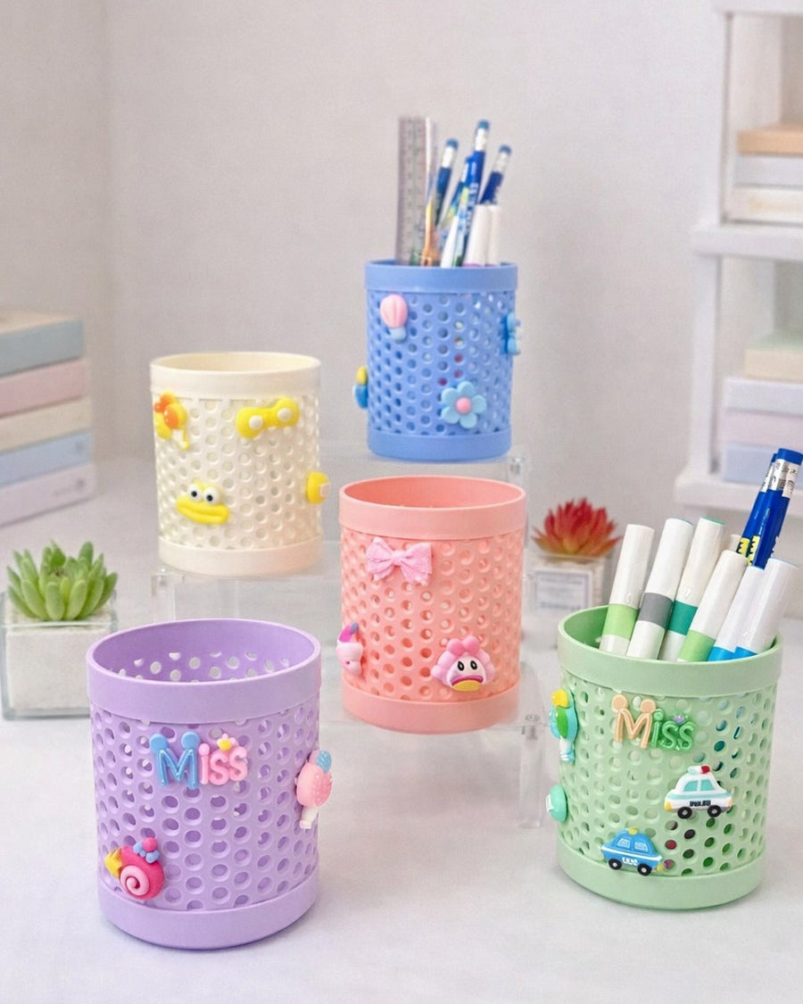 Plastic Pen Holder Round Hollow Large Capacity