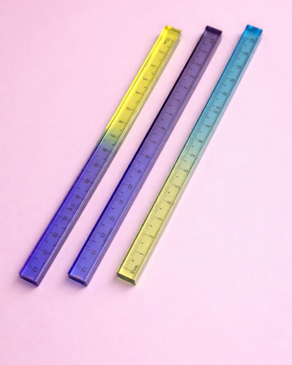 Triangular ruler 15cm