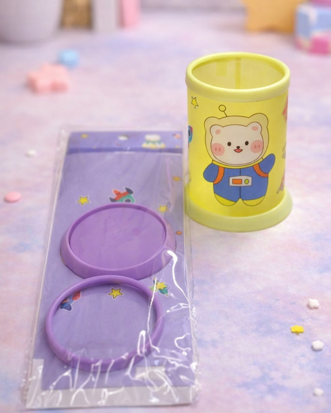 Plastic Pen Stand Holder
