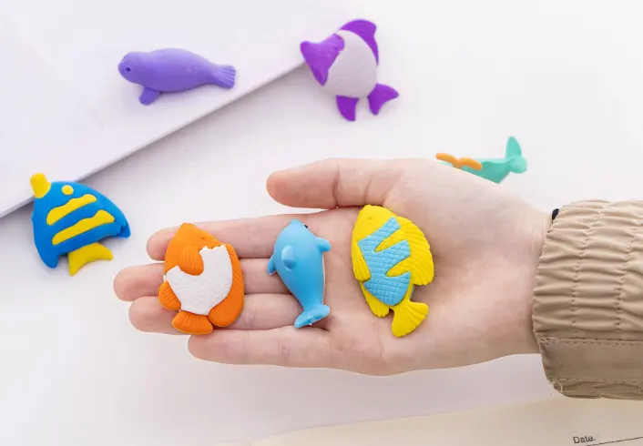 Aquatic eraser set